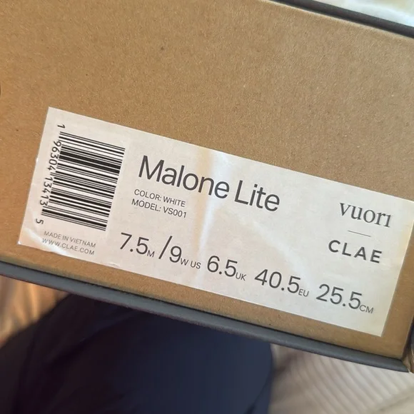 NIB Vuori X Clae Malone Lite - Size 7.5M / 9W - Picture 9 of 9